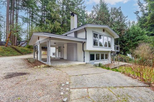5080 Sunshine Coast Highway, Sechelt, BC, V7Z0G6 | Card Image