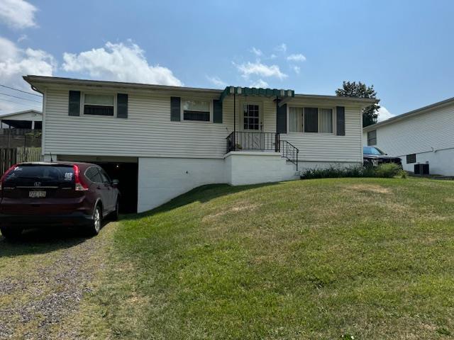 Terika Dr, Follansbee, WV 26037