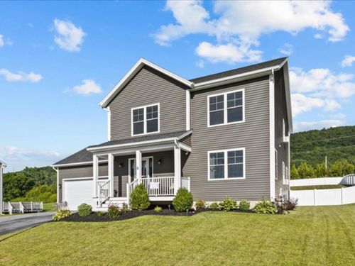 8 Allaire Dr, Saint Albans, VT, 05478-4423 | Card Image
