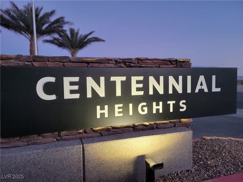 6139 Rathbone St, Las Vegas, NV, 89166-8090 | Card Image