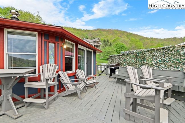 104 Longview Ct, House other with 2 bedrooms, 3 bathrooms and null parking in Seven Devils NC | Image 32