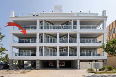 201 - 5711 Atlantic Ave, Condo with 4 bedrooms, 2 bathrooms and null parking in Wildwood Crest NJ | Image 1