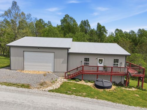 1757 Buckeye Rd, Fayetteville, TN, 37334-5518 | Card Image