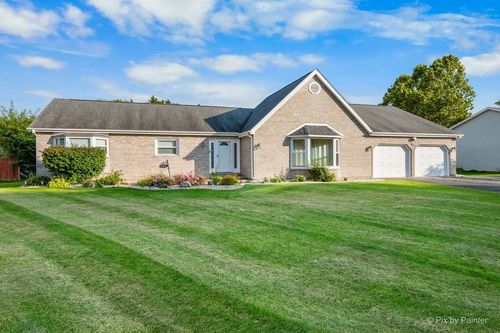 537 Erma Dr, Somonauk, IL, 60552-9501 | Card Image