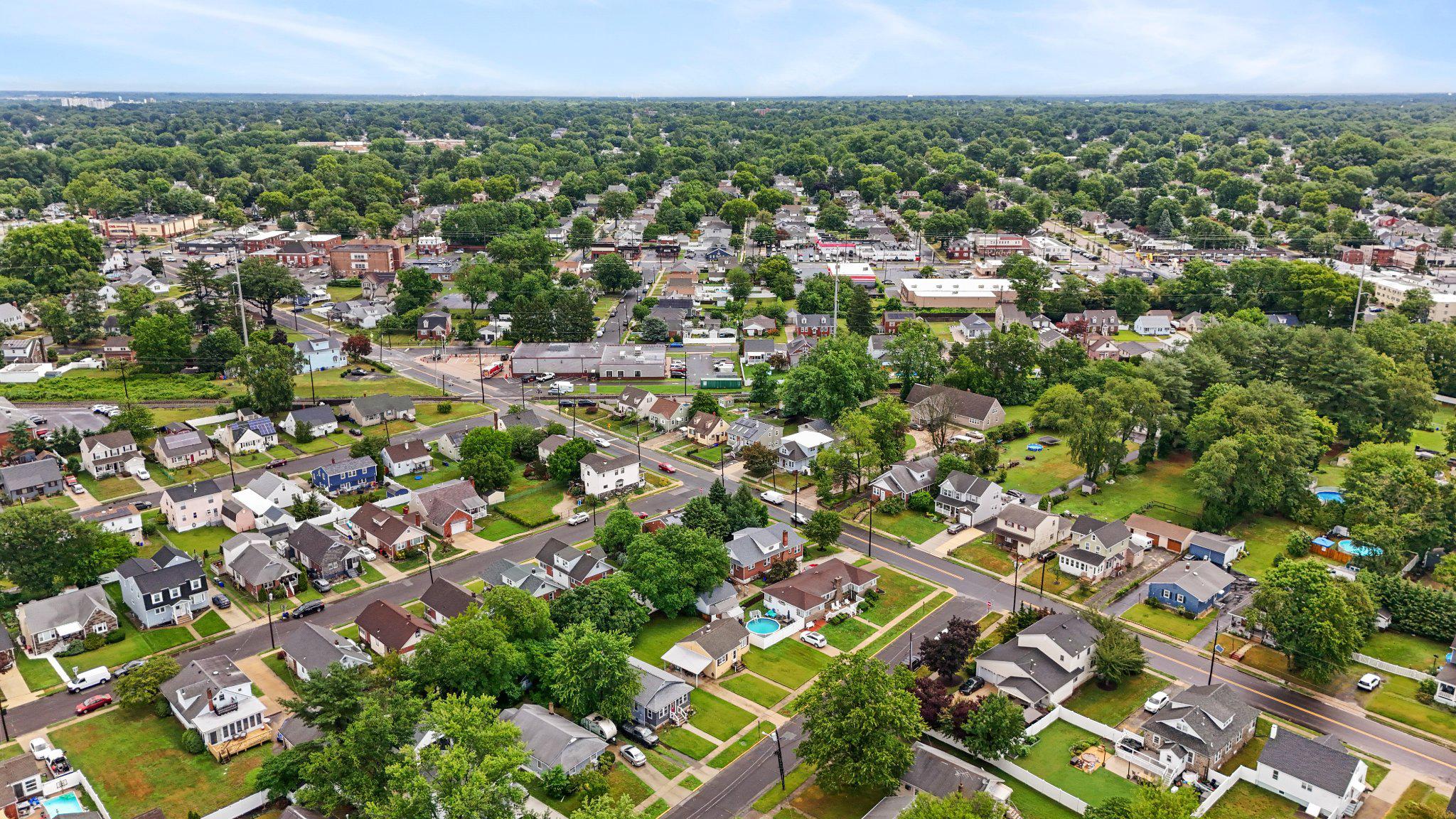 Residential in MOUNT EPHRAIM 4