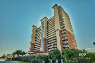 1705 - 1524 W Beach Boulevard, Condo with 2 bedrooms, 2 bathrooms and null parking in Gulf Shores AL | Image 1