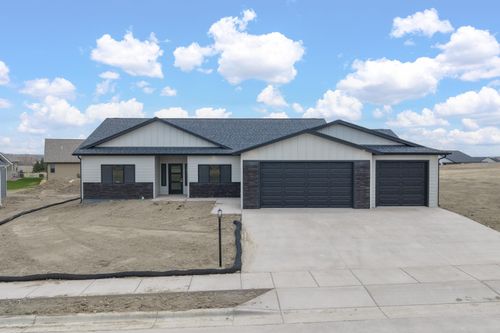 4348 Augusta Dr, Rapid City, SD, 57703-7054 | Card Image