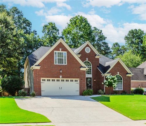 1618 Rocky Knoll Ln, Dacula, GA, 30019-6757 | Card Image