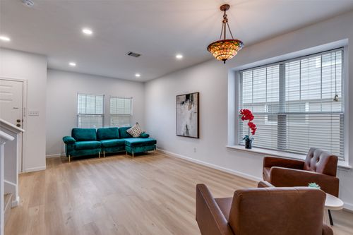 814 Bogart Rd, Cedar Park, TX, 78613-3260 | Card Image