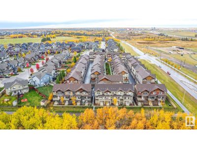 23 - 1005 Graydon Hill Blvd Sw, Townhouse with 3 bedrooms, 3 bathrooms and 2 parking in Edmonton AB | Image 2