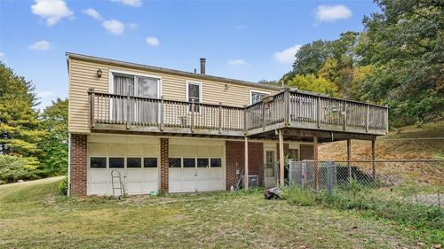 154 Patterson Farm Rd, Clinton, PA, 15026-1246 | Card Image