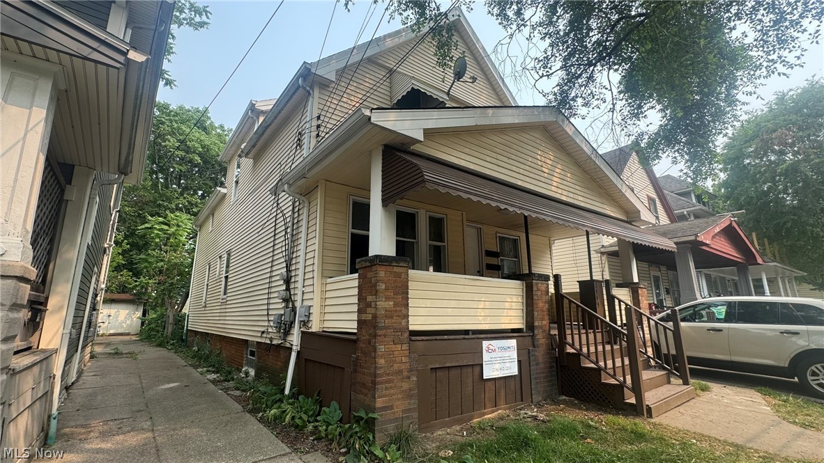 3449 W 54Th St, Cleveland, OH 44102