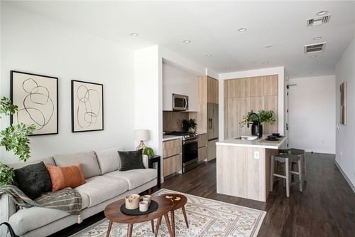 307-118 Astronaut Ellison S Onizuka Street, Los Angeles, CA, 90012 | Card Image