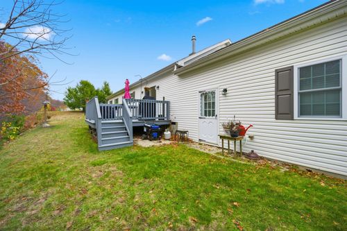12 Tarah Way, Fremont, NH, 03044-3249 | Card Image