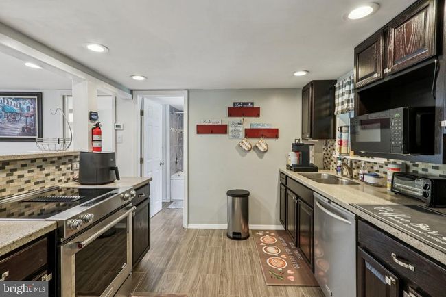 1707 Peach St, House other with 3 bedrooms, 3 bathrooms and null parking in UPPER CHICHESTER PA | Image 6