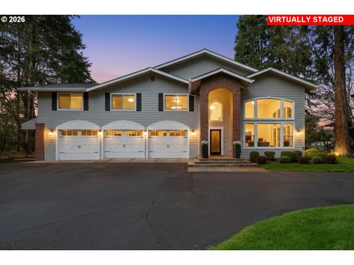 1330 Fisher Rd, Roseburg, OR, 97471-8207 | Card Image