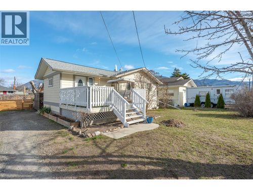 410 10th Ave, Keremeos, BC, V0X1N3 | Card Image