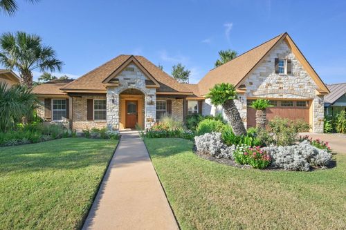 2701 Pinewood Ter, Austin, TX, 78757-2138 | Card Image
