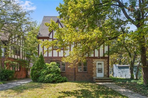 3544 Lynnfield Rd, Shaker Heights, OH, 44122-5153 | Card Image