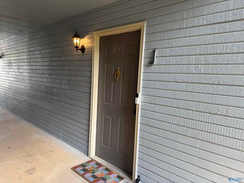 apt-j-2009 Colony Dr Sw, Huntsville, AL, 35802-1379 | Card Image