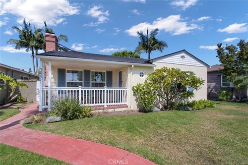 3821 Rose Ave, Long Beach, CA, 90807-4334 | Card Image