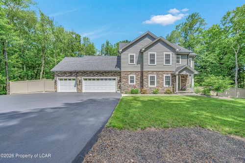 330 Deer Run Dr, Mountain Top, PA, 18707-2059 | Card Image