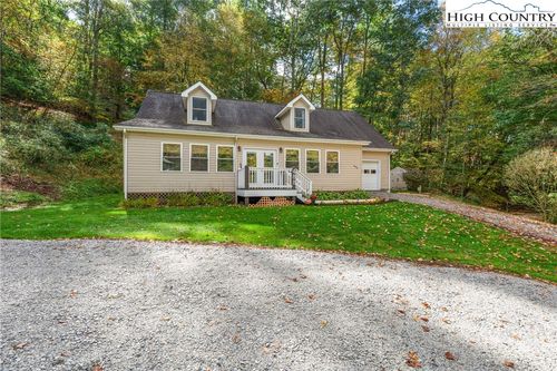 488 Green Briar Rd, Boone, NC, 28607-8760 | Card Image