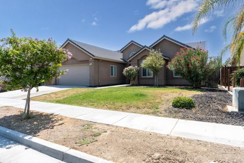 1525 Greenwich Drive, Los Banos, CA, 93635 | Card Image