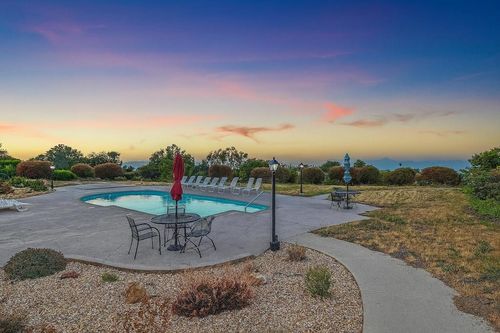apt-118-1550 Frontera Way, Millbrae, CA, 94030-2803 | Card Image