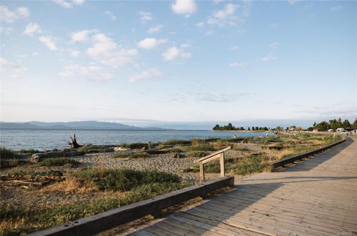 205d-181 Beachside Dr, Parksville, BC, V9P2H5 | Card Image