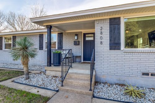 2808 Sharpview Ln, Dallas, TX, 75228-6052 | Card Image