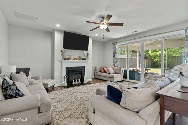 10 E Cloverfield Ln, House other with 4 bedrooms, 4 bathrooms and 2 parking in Hampstead NC | Image 15