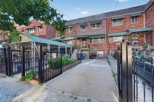 3043 Matthews Ave, Bronx, NY, 10467-8605 | Card Image