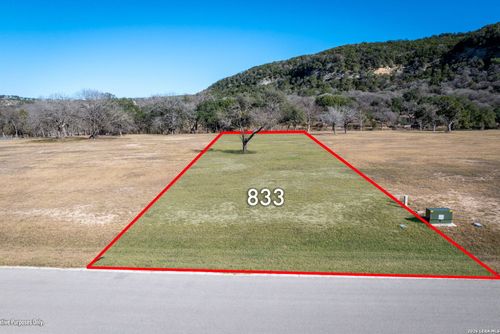 833 Bingham Ln, New Braunfels, TX, 78132-2180 | Card Image