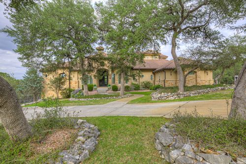 1638 Angolo, New Braunfels, TX, 78132-2782 | Card Image