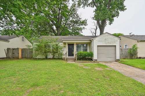 112 54th St, Tulsa, OK, 74105-6715 | Card Image