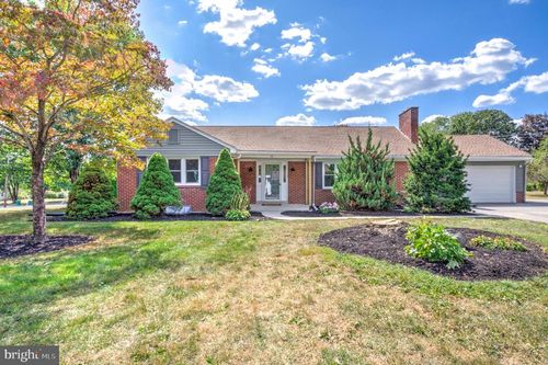 99 Garfield Dr, CARLISLE, PA, 17015-9175 | Card Image