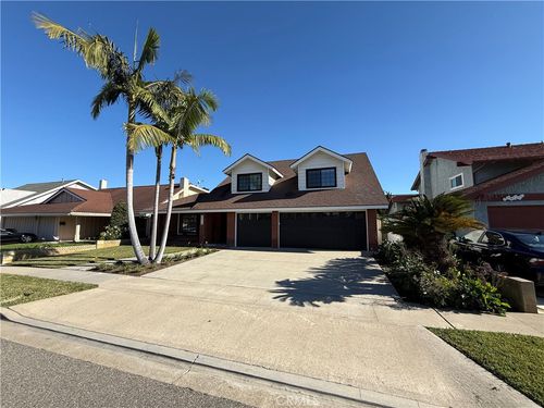 15772 Grey Oaks St, Westminster, CA, 92683-6981 | Card Image