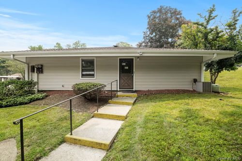 apt-b-29 Cambridge Ct, Yorktown Heights, NY, 10598-1654 | Card Image