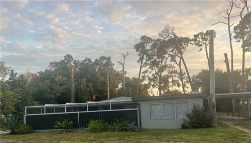 2144 Earl Rd, FORT MYERS, FL, 33901-8001 | Card Image