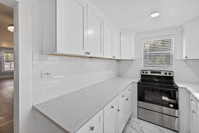 1217 E 29 Th Ave, House other with 3 bedrooms, 2 bathrooms and null parking in Tampa FL | Image 13
