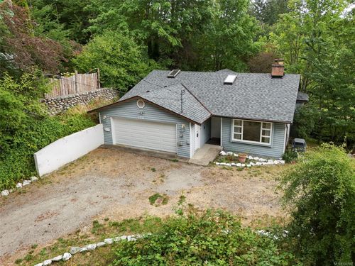 6011 Mary St, Duncan, BC, V9L2G5 | Card Image
