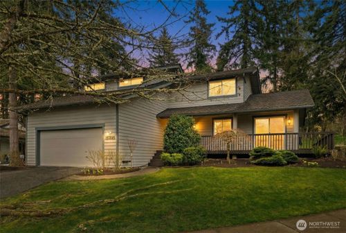 15705 Ne 59th Way, Redmond, WA, 98052 | Card Image