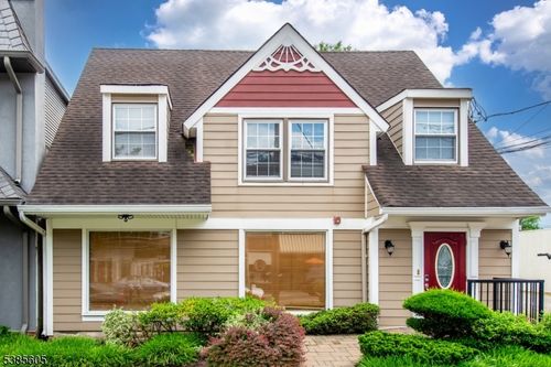 548 Franklin Ave, Nutley, NJ, 07110-1767 | Card Image