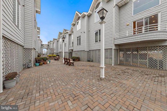 APT-8S - 420 8 Th St, Townhouse with 4 bedrooms, 2 bathrooms and null parking in BEACH HAVEN NJ | Image 64