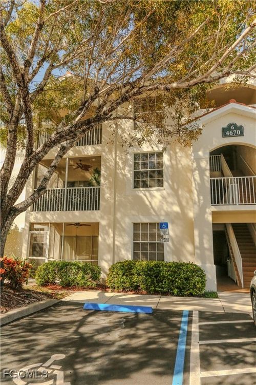 apt-618-4670 Saint Croix Ln, NAPLES, FL, 34109-3541 | Card Image