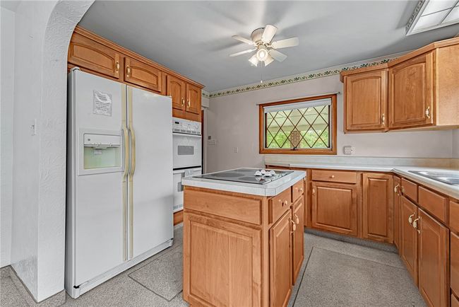 311 Fry Hollow Rd, House other with 3 bedrooms, 2 bathrooms and 2 parking in Hunker PA | Image 8