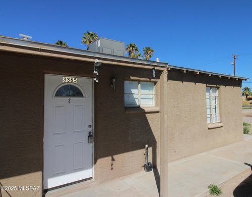 b-3365 N Stone Ave, Tucson, AZ, 85705-3587 | Card Image