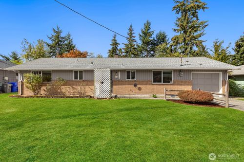 5706 Highland Rd, Everett, WA, 98203-3130 | Card Image