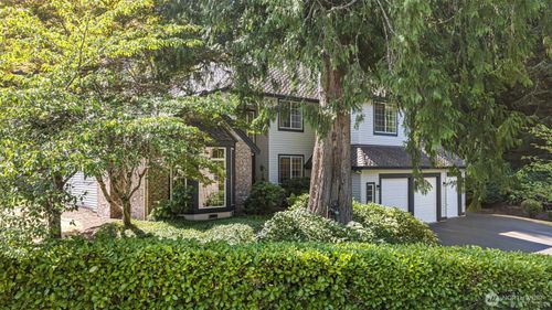 18929 203rd Ave Ne, Woodinville, WA, 98077-5950 | Card Image